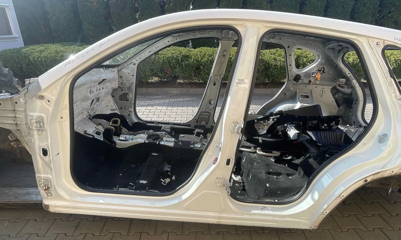 STALP MIJLOC STANGA MAZDA CX-5 2011-2017