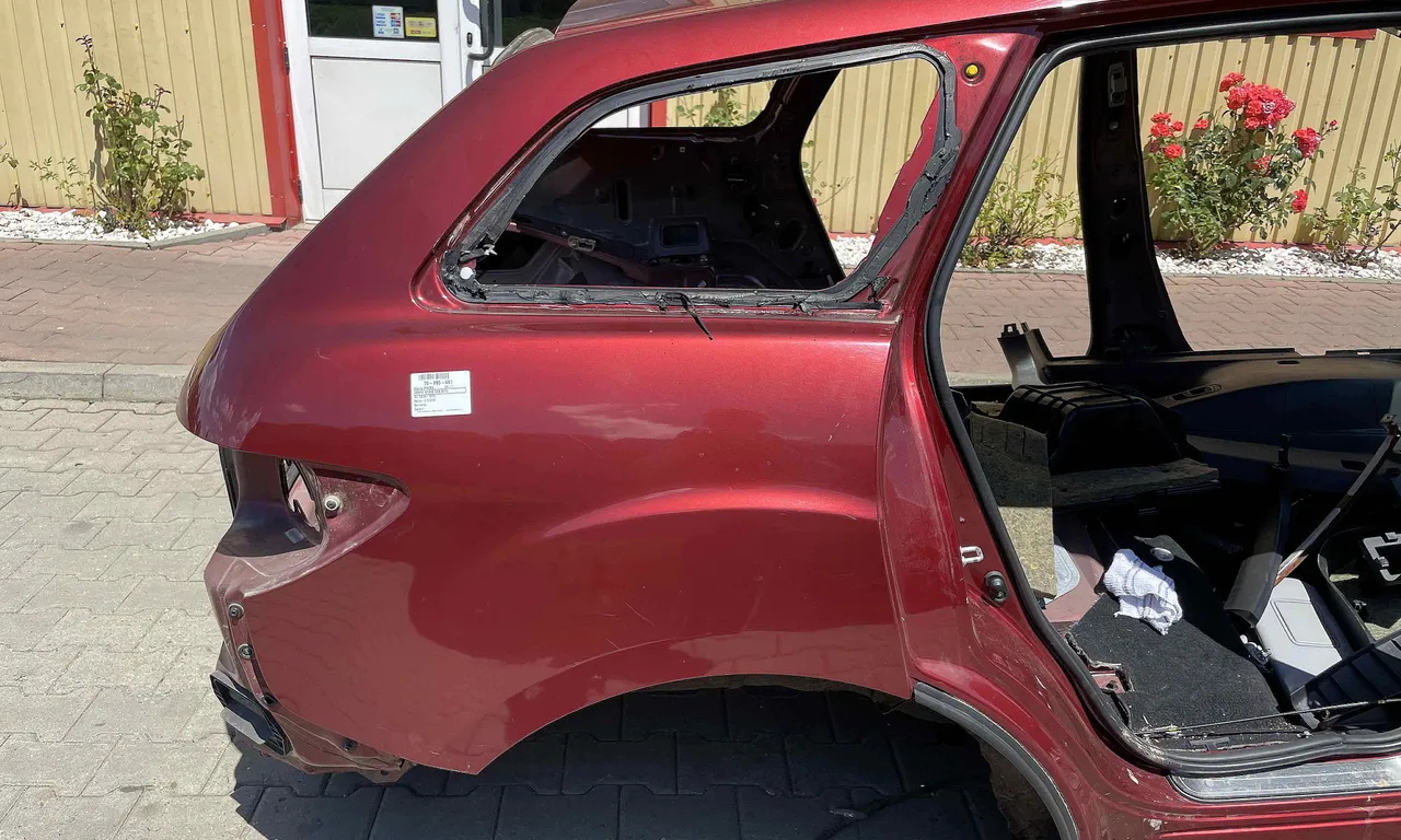 ARIPA SPATE DREAPTA MAZDA CX-7 2006-2014