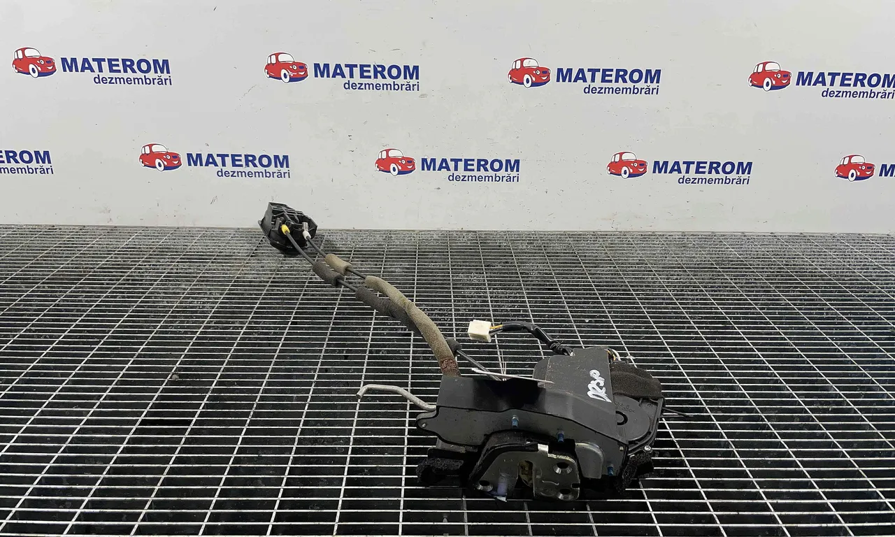 INCUIETOARE USA SPATE DREAPTA MAZDA CX-7 2006-2014