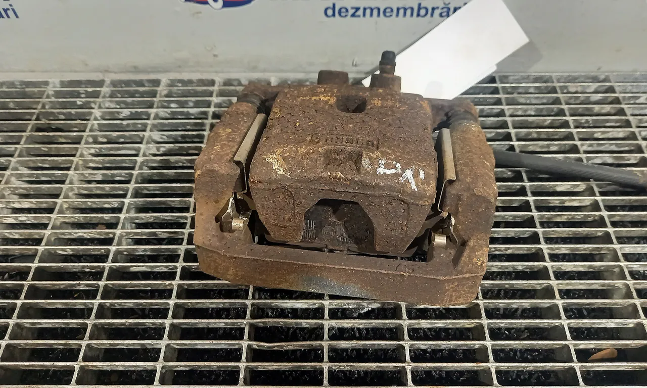 ETRIER SPATE DREAPTA MAZDA CX-7 2006-2014