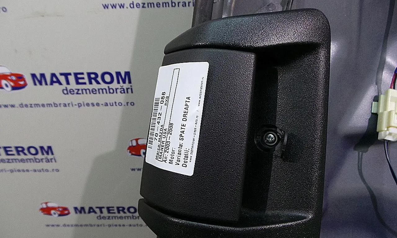 MANER USA SPATE DREAPTA MAZDA RX-8 2003-2012