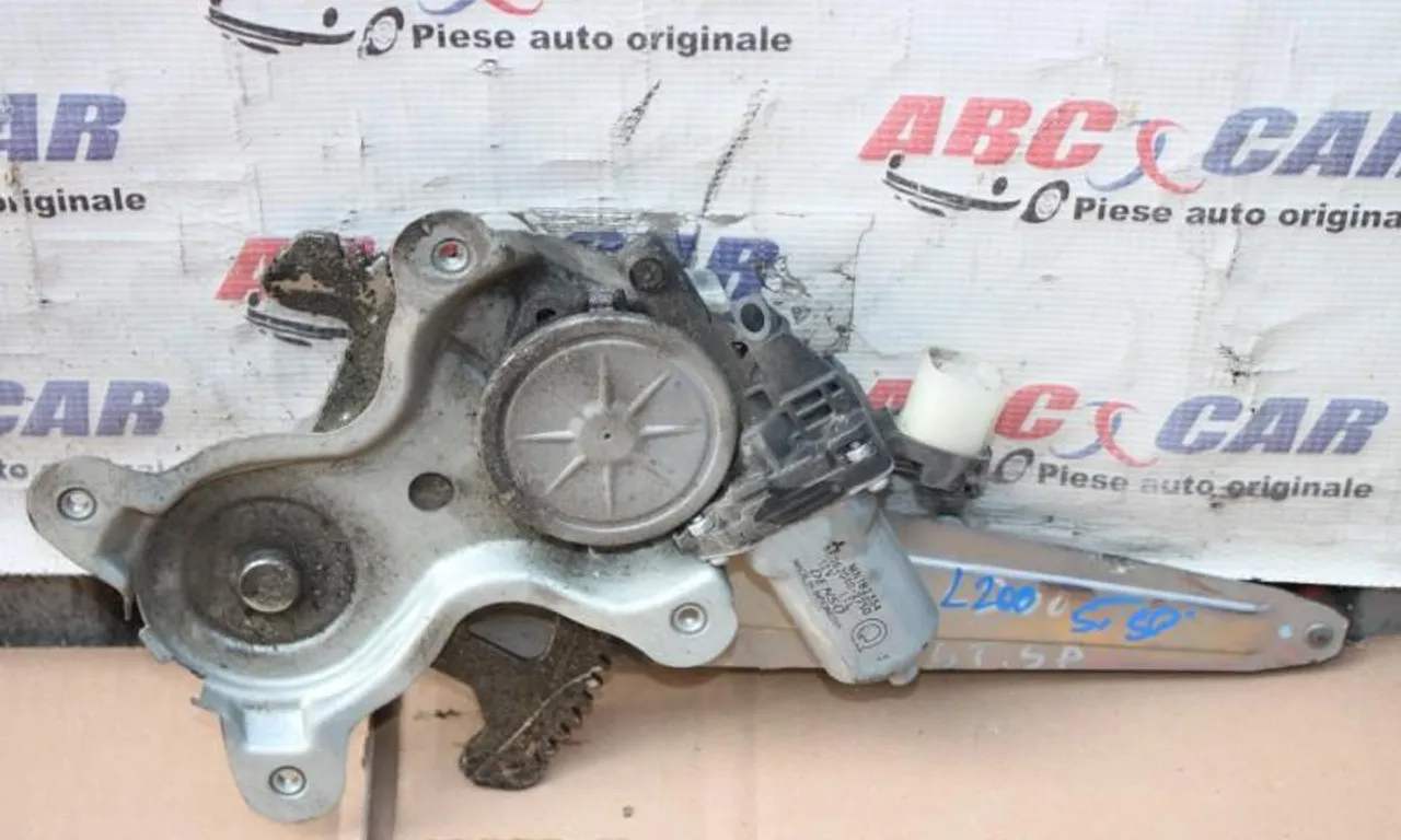 Macara cu motoras stanga spate MAZDA TITAN 1,15 t - 1,5 t 2007-null