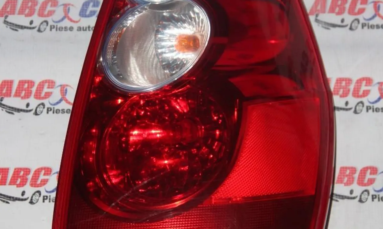 Stop dreapta MAZDA TITAN 1,15 t - 1,5 t 2007-null
