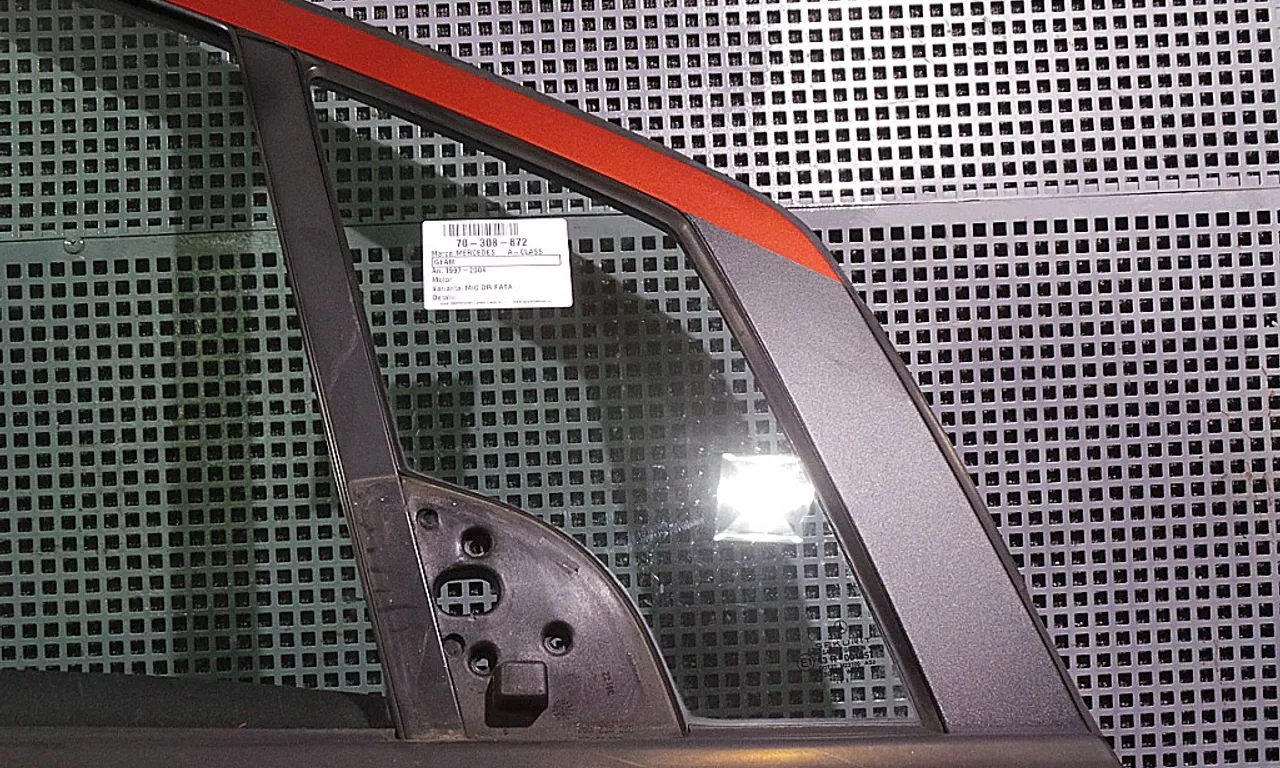 GEAM FATA MIC DREAPTA MERCEDES A-CLASS 1997-2005