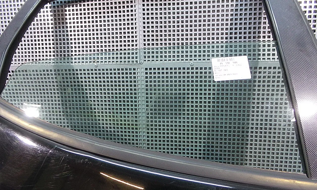 GEAM SPATE MARE DREAPTA MERCEDES A-CLASS 1997-2005