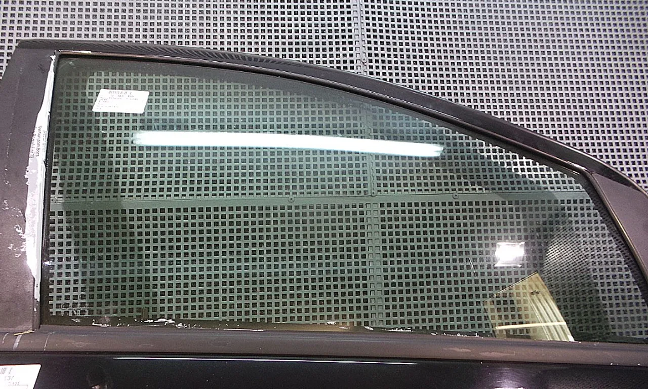 GEAM FATA DREAPTA MERCEDES A-CLASS 2004-2012