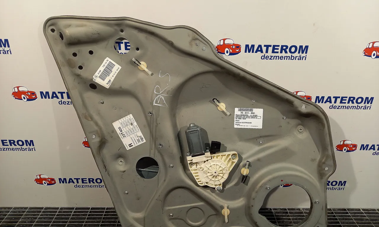 MACARA USA SPATE DREAPTA MERCEDES A-CLASS 2004-2012