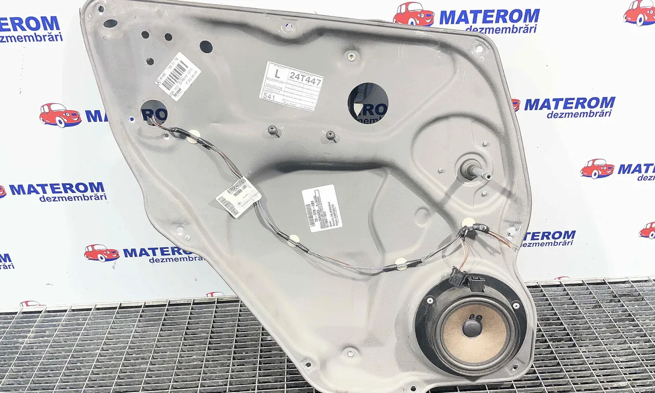 MACARA USA SPATE STANGA MERCEDES A-CLASS 2004-2012