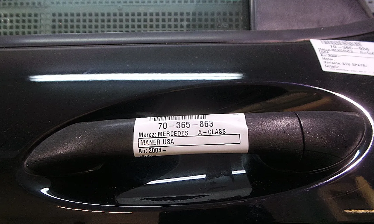 MANER USA SPATE STANGA MERCEDES A-CLASS 2004-2012