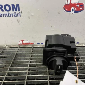 INTRERUPATOR LUMINI