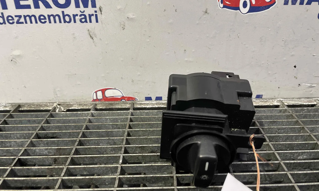 INTRERUPATOR LUMINI MERCEDES A-CLASS 2004-2012
