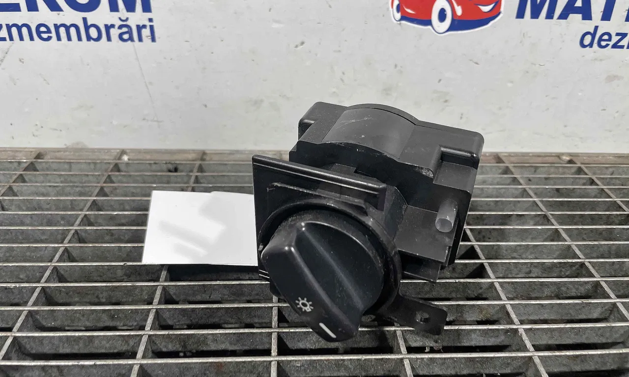 INTRERUPATOR LUMINI MERCEDES A-CLASS 2004-2012