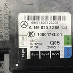 MODUL USA/DREAPTA SPATE MERCEDES A-CLASS A 160 CDI (169.006, 169.306) 2004-2012 oe-A1698203285, vedere laterala
