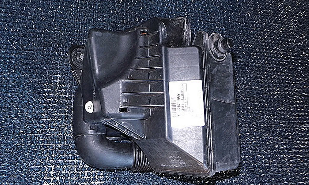 CARCASA FILTRU AER MERCEDES A-CLASS 2004-2012