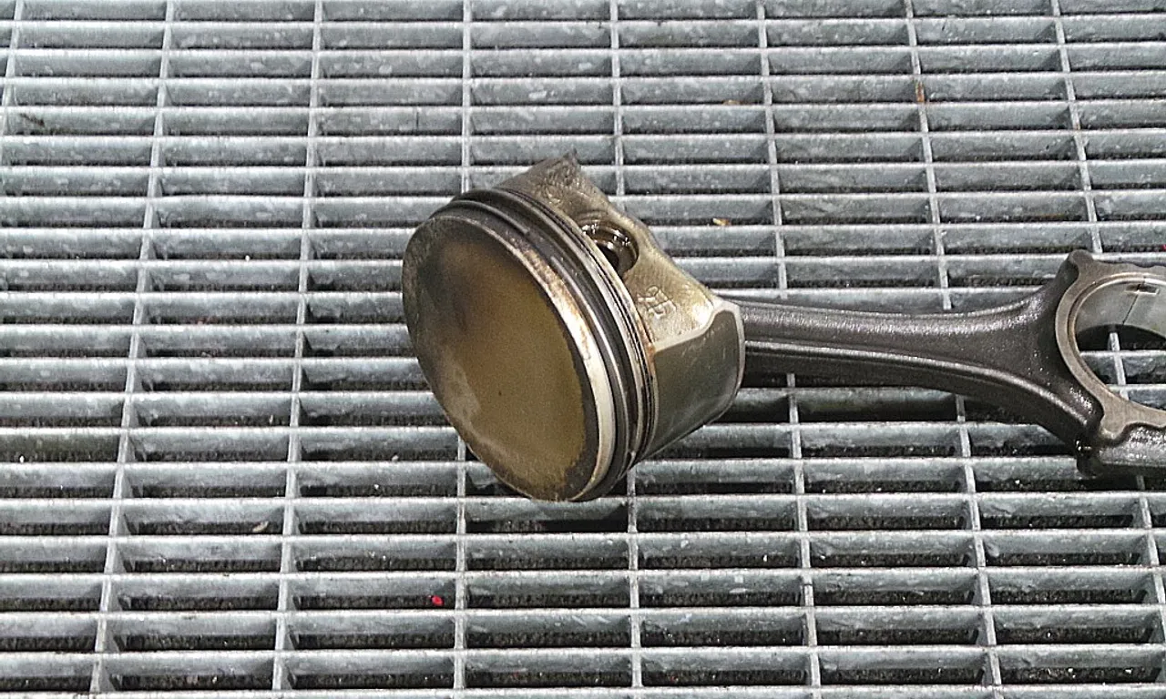 PISTON MERCEDES A-CLASS 2004-2012