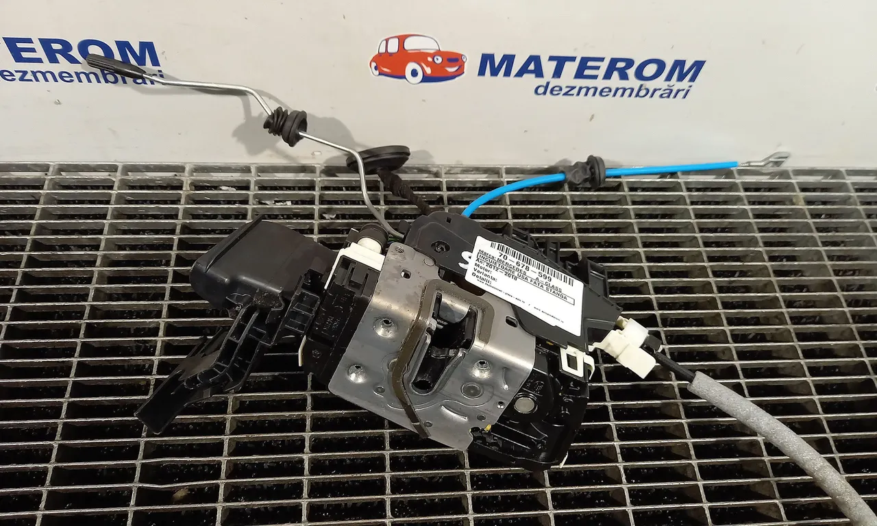 INCUIETOARE USA FATA STANGA MERCEDES A-CLASS 2012-2018