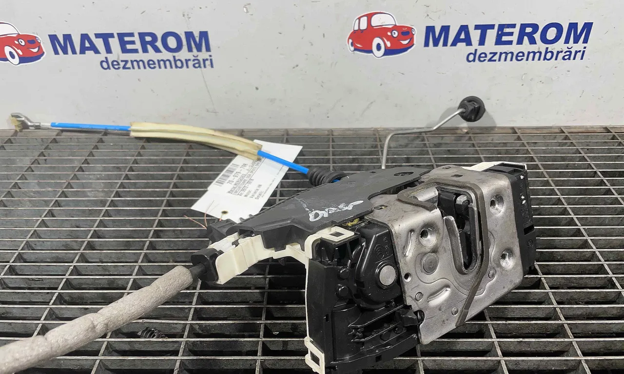 INCUIETOARE USA SPATE DREAPTA MERCEDES A-CLASS 2012-2018