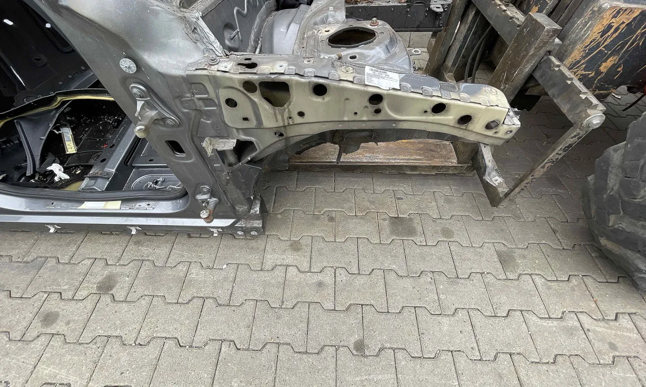 LONJERON DREAPTA MERCEDES A-CLASS 2012-2018
