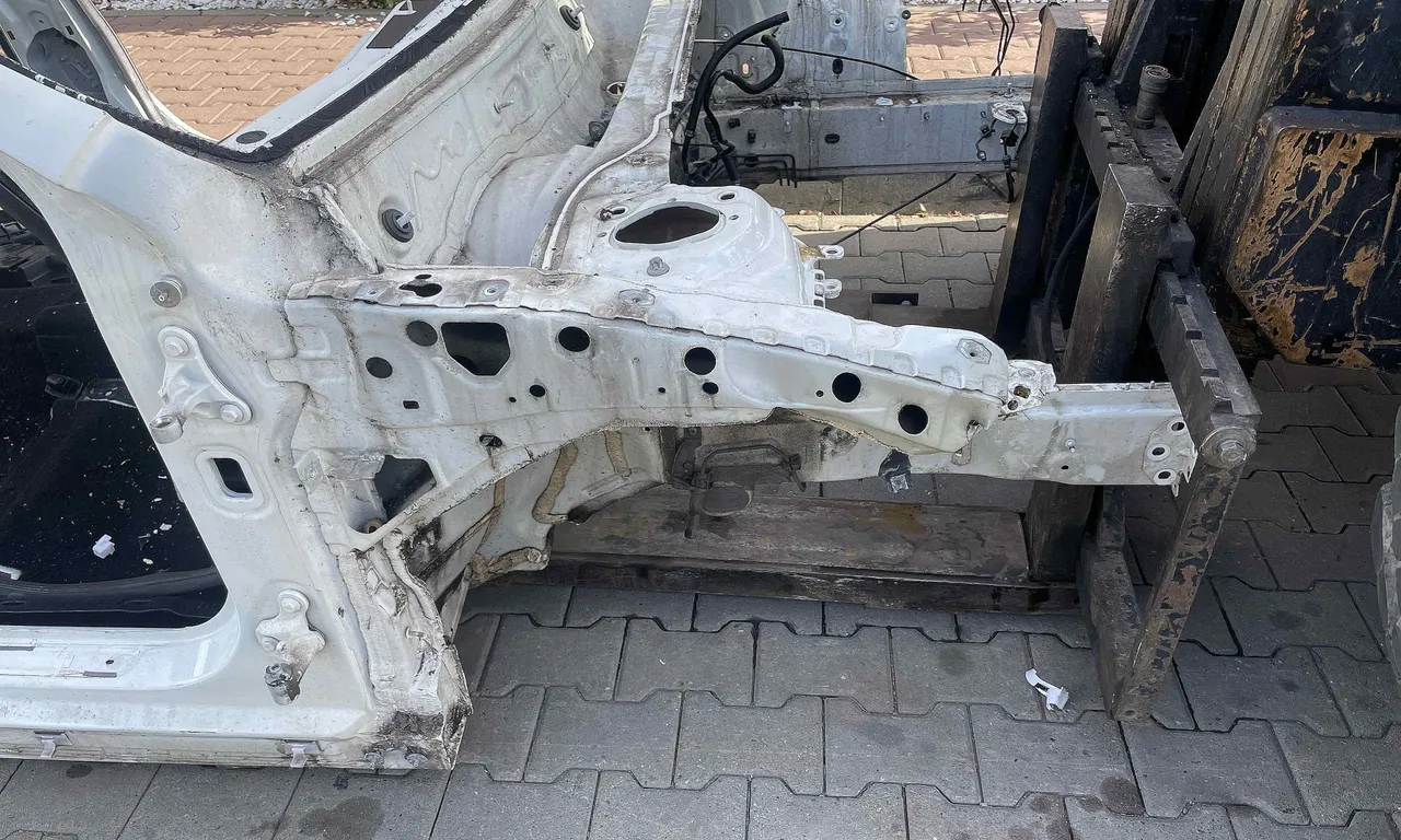 LONJERON DREAPTA MERCEDES A-CLASS 2012-2018