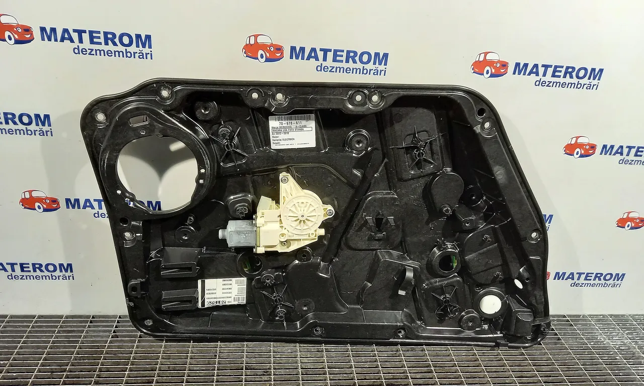 MACARA USA FATA STANGA MERCEDES A-CLASS 2012-2018