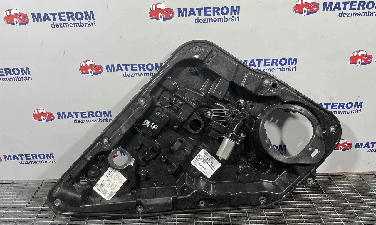 MACARA USA SPATE STANGA MERCEDES A-CLASS 2012-2018