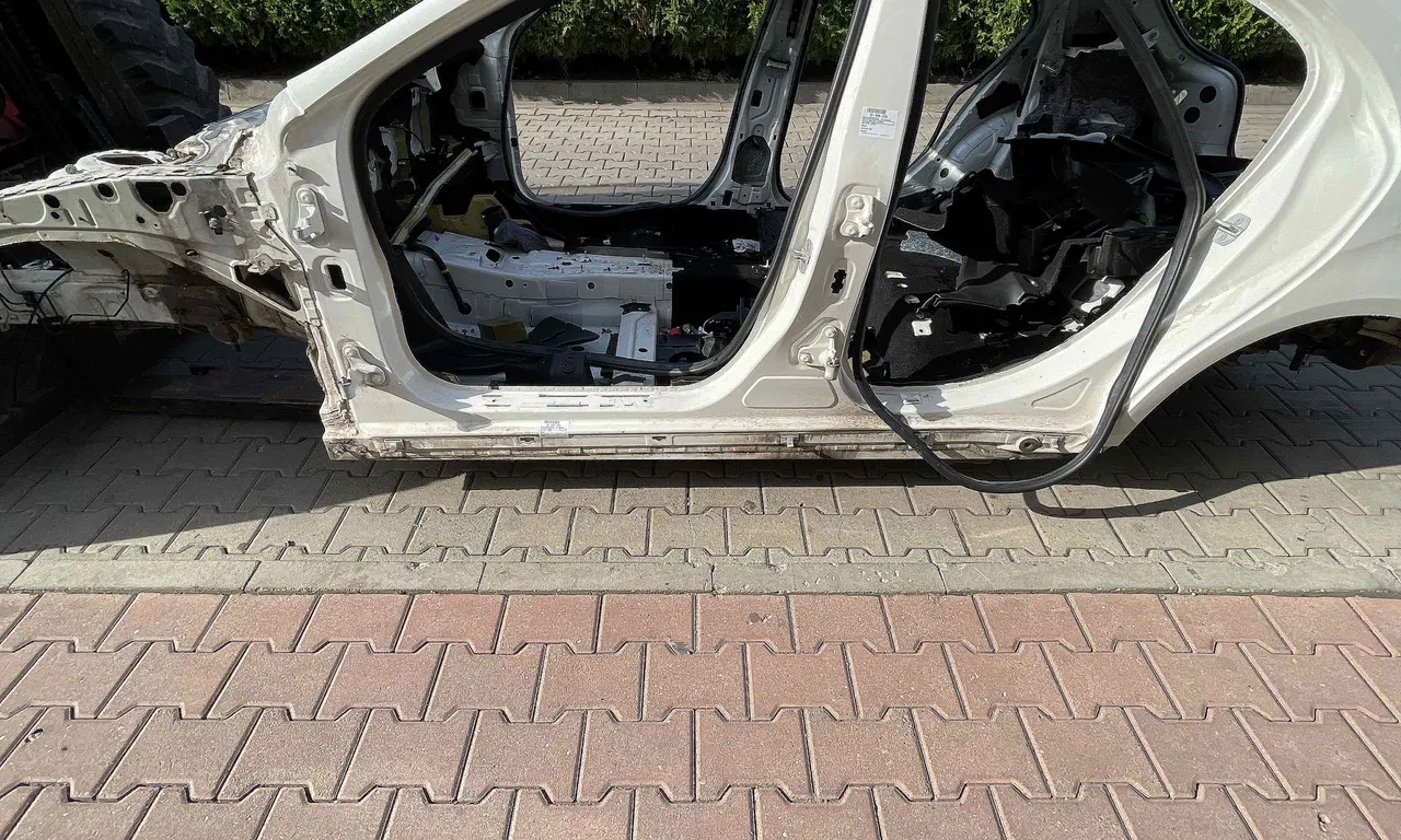 PRAG STANGA MERCEDES A-CLASS 2012-2018