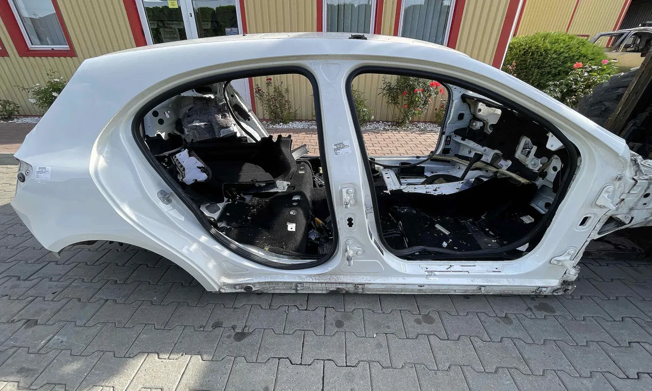STALP MIJLOC DREAPTA MERCEDES A-CLASS 2012-2018