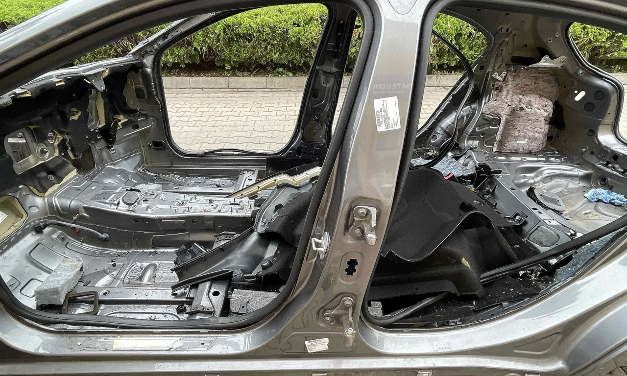 STALP MIJLOC STANGA MERCEDES A-CLASS 2012-2018