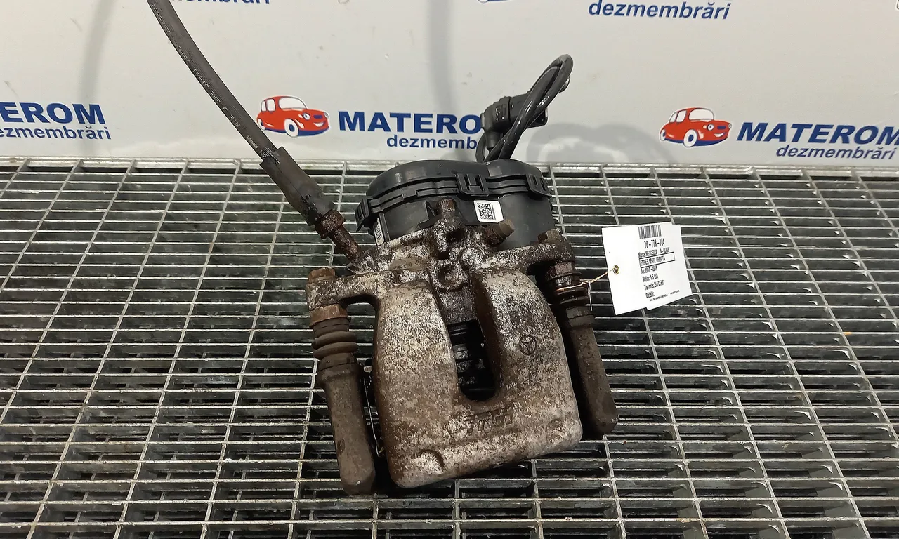 ETRIER SPATE DREAPTA MERCEDES A-CLASS 2012-2018