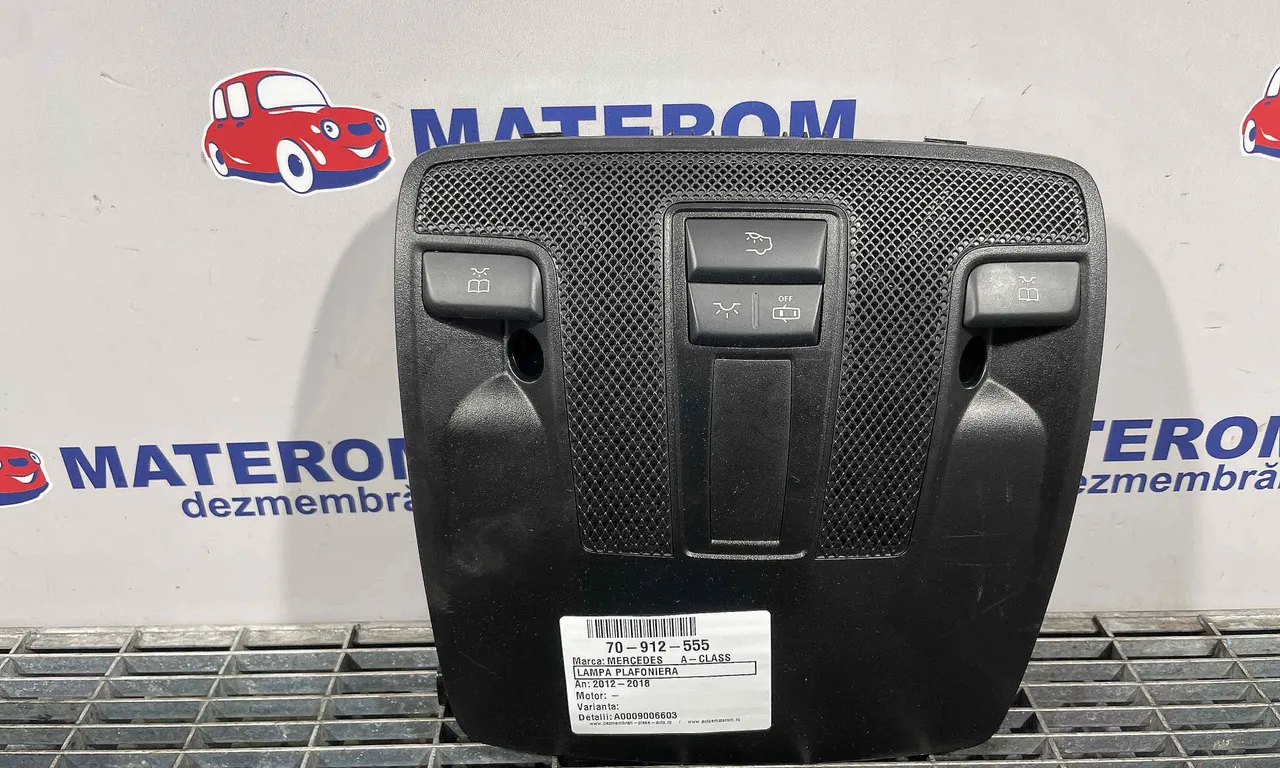 LAMPA PLAFONIERA MERCEDES A-CLASS 2012-2018