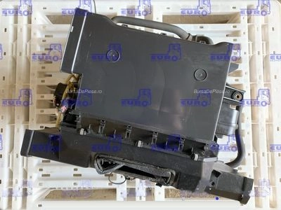 SISTEM CLIMATIZARE MP1 MERCEDES ACTROS oe A9438300560, vedere frontata