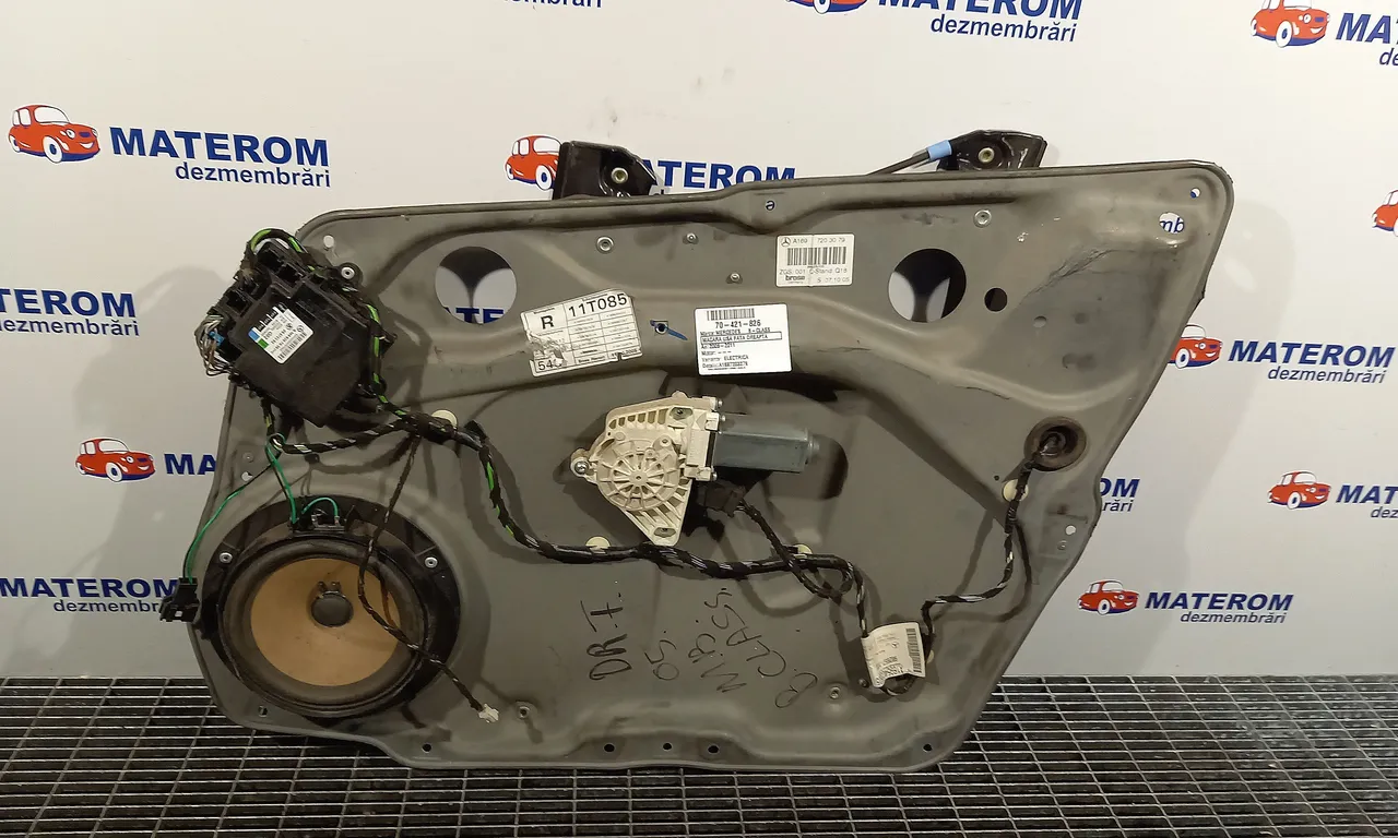 MACARA USA FATA DREAPTA MERCEDES B-CLASS 2005-2011