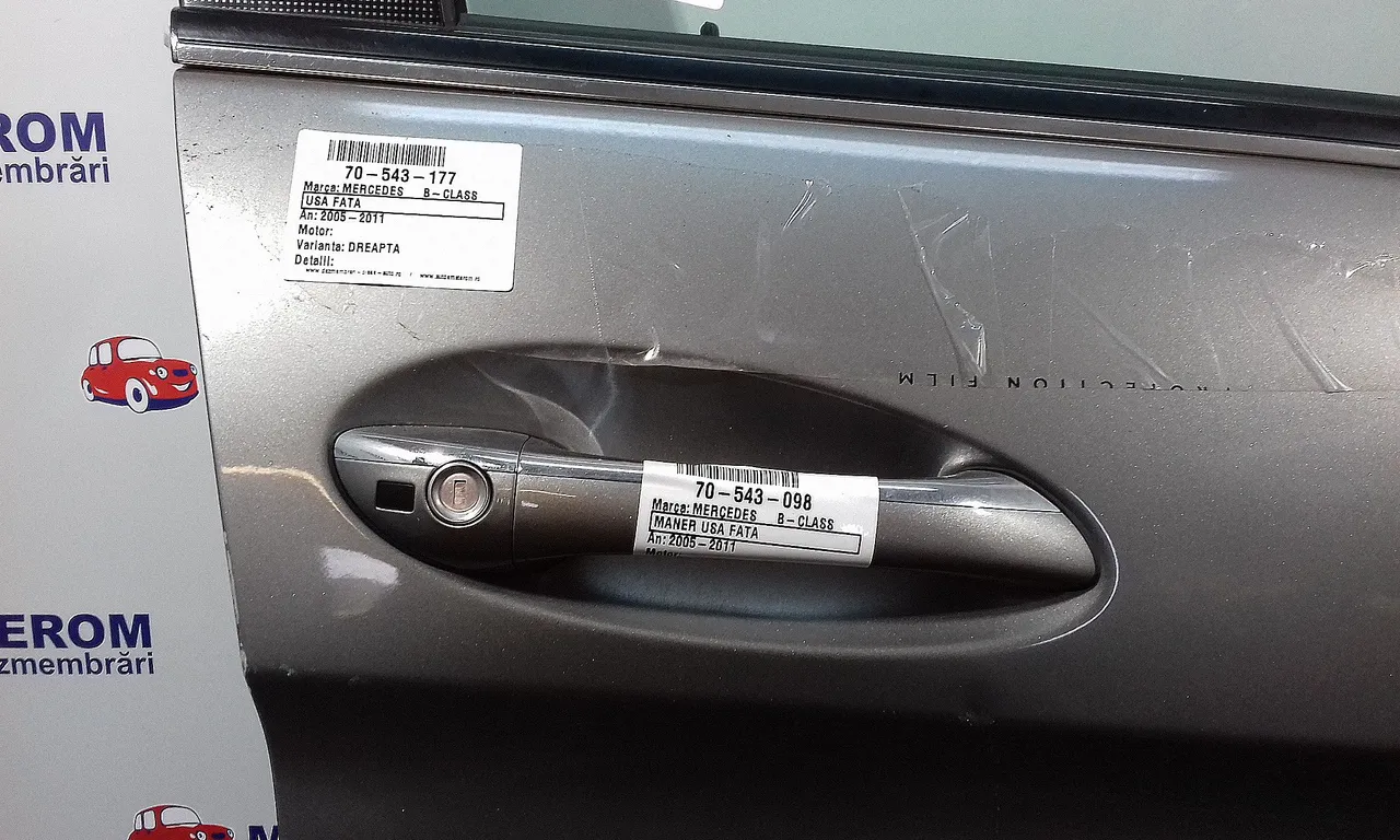 MANER USA FATA DREAPTA MERCEDES B-CLASS 2005-2011