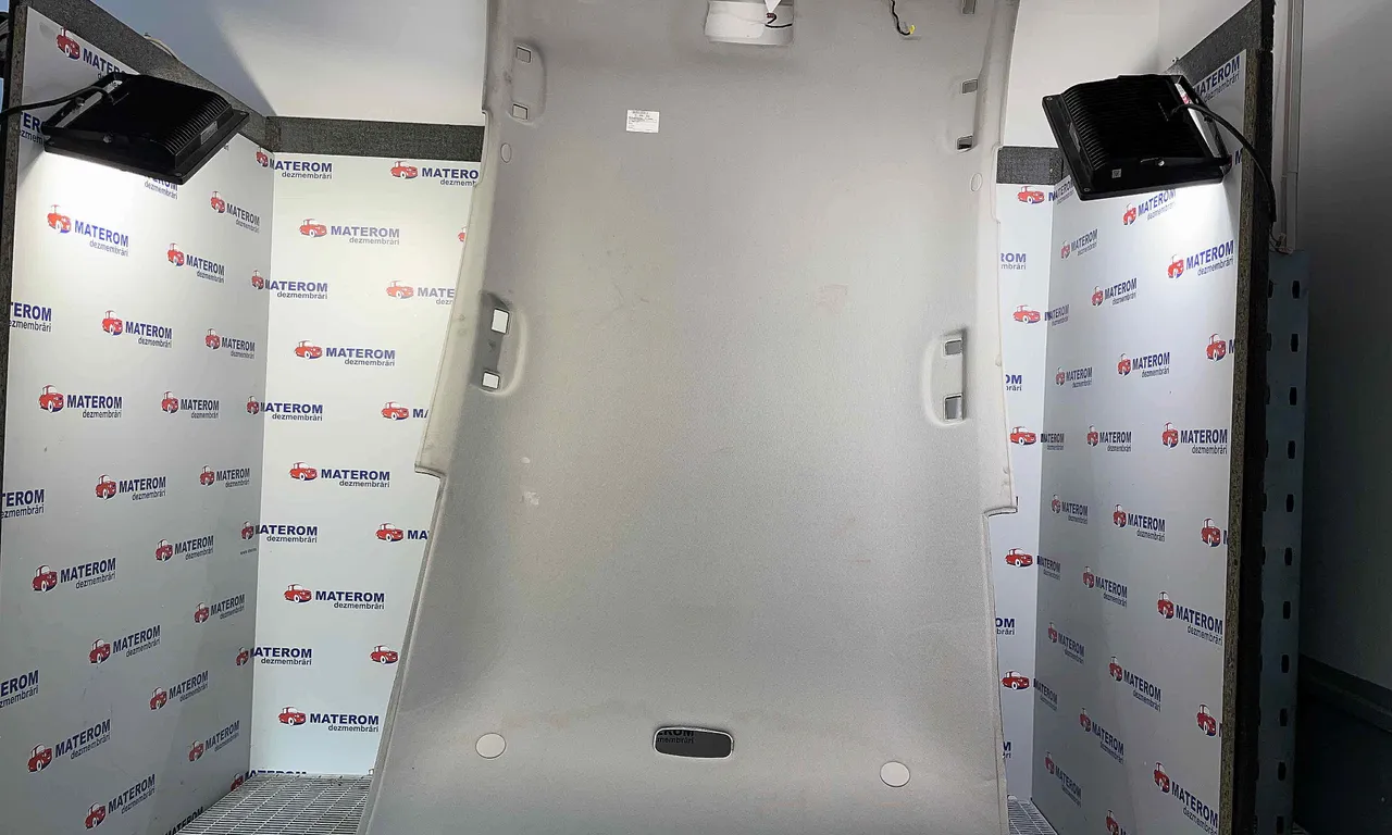 TAPITERIE PAVILION MERCEDES B-CLASS 2005-2011