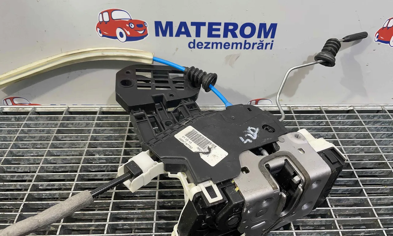 INCUIETOARE USA SPATE DREAPTA MERCEDES B-CLASS 2011-2018
