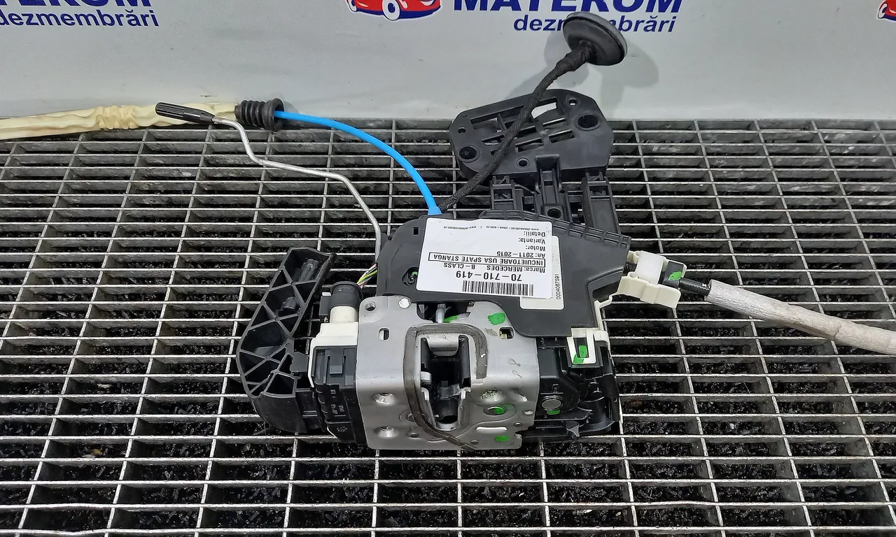 INCUIETOARE USA SPATE STANGA MERCEDES B-CLASS 2011-2018