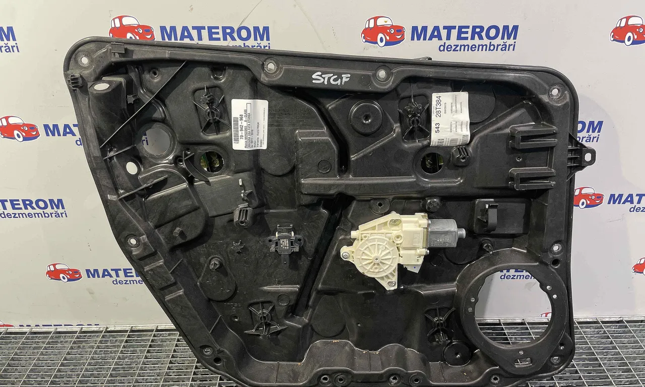 MACARA USA FATA STANGA MERCEDES B-CLASS 2011-2018