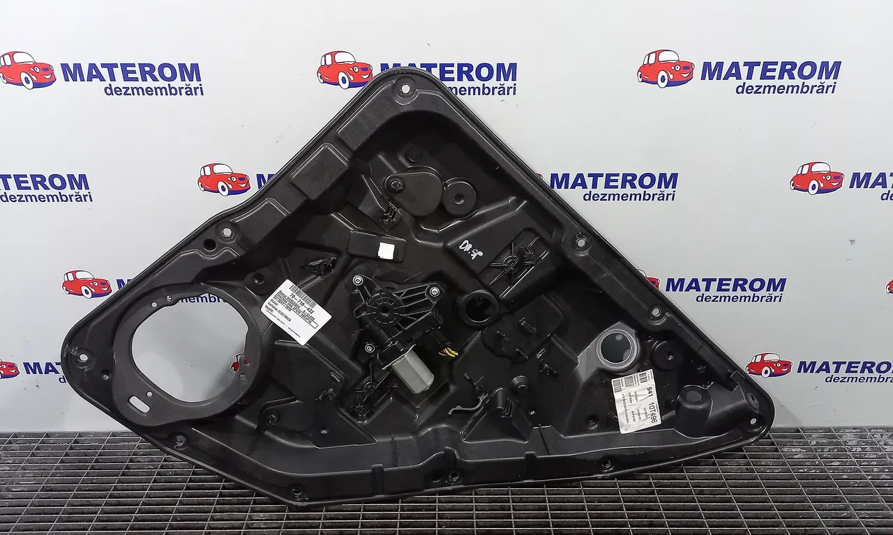 MACARA USA SPATE DREAPTA MERCEDES B-CLASS 2011-2018
