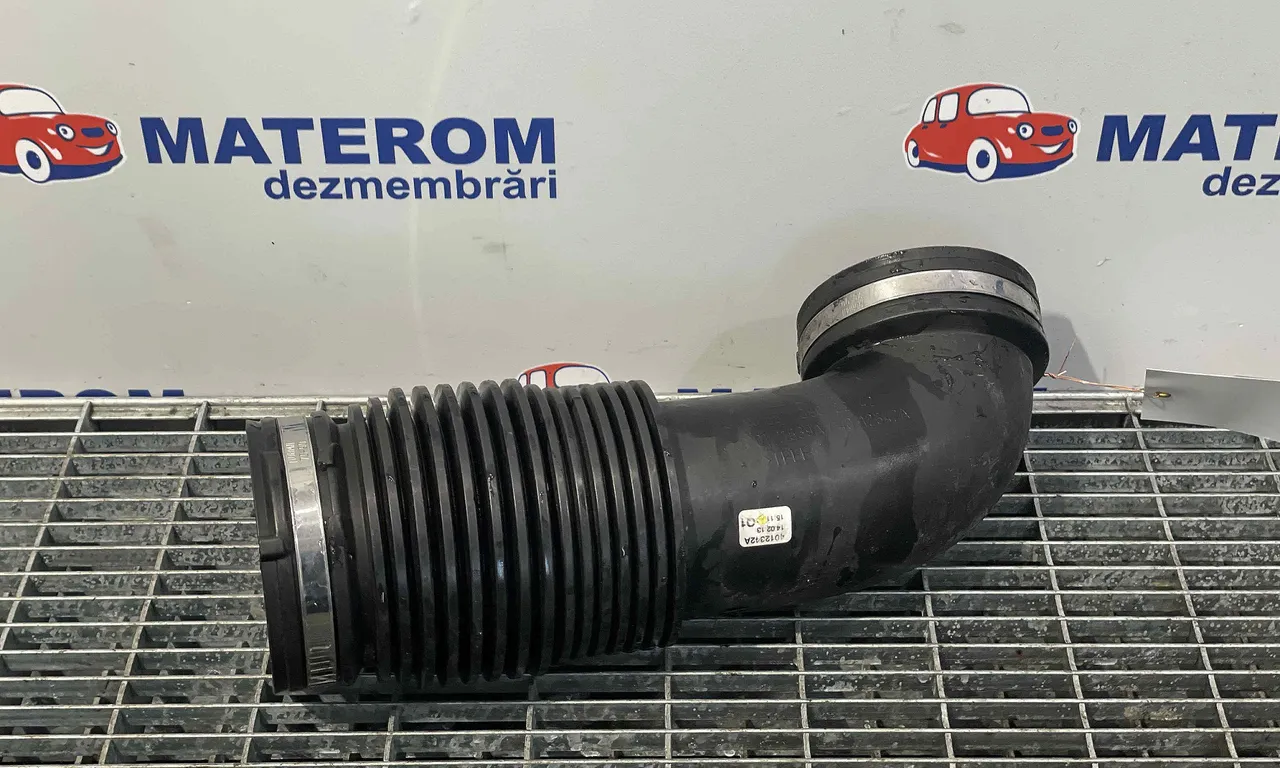 FURTUN ADMISIE AER MERCEDES B-CLASS 2011-2018
