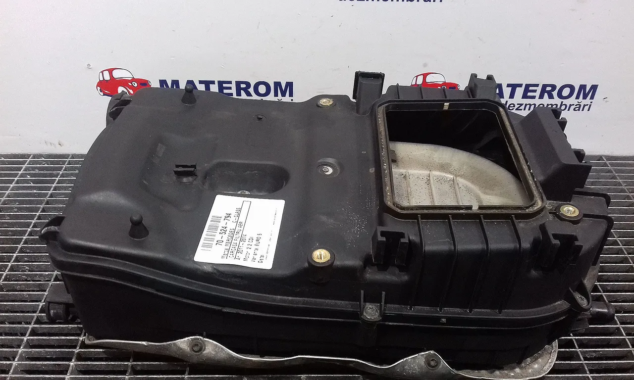 CARCASA FILTRU AER MERCEDES C-CLASS 2011-2014