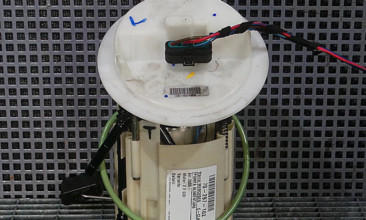 POMPA ALIMENTARE MERCEDES C-CLASS 2007-2014