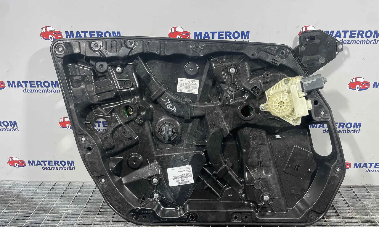MACARA USA FATA STANGA MERCEDES C-CLASS 2014-2023