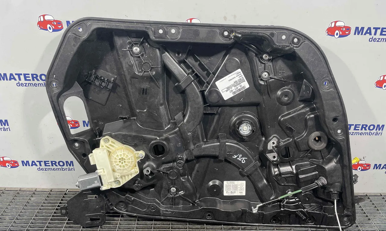 MACARA USA FATA STANGA MERCEDES C-CLASS 2014-2023