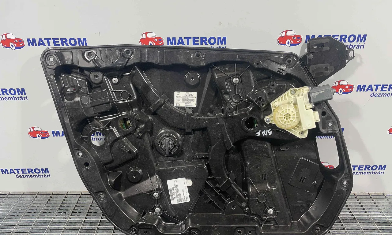 MACARA USA FATA STANGA MERCEDES C-CLASS 2014-2023
