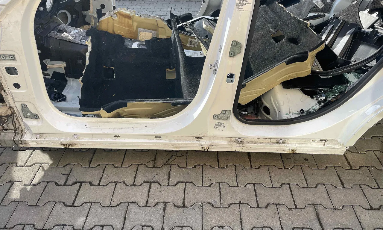 PRAG STANGA MERCEDES C-CLASS 2014-2023