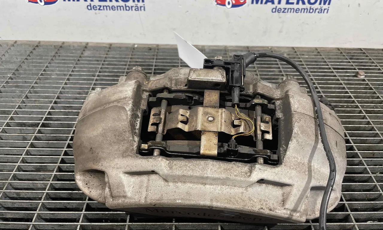 ETRIER FATA DREAPTA MERCEDES C-CLASS 2014-2023