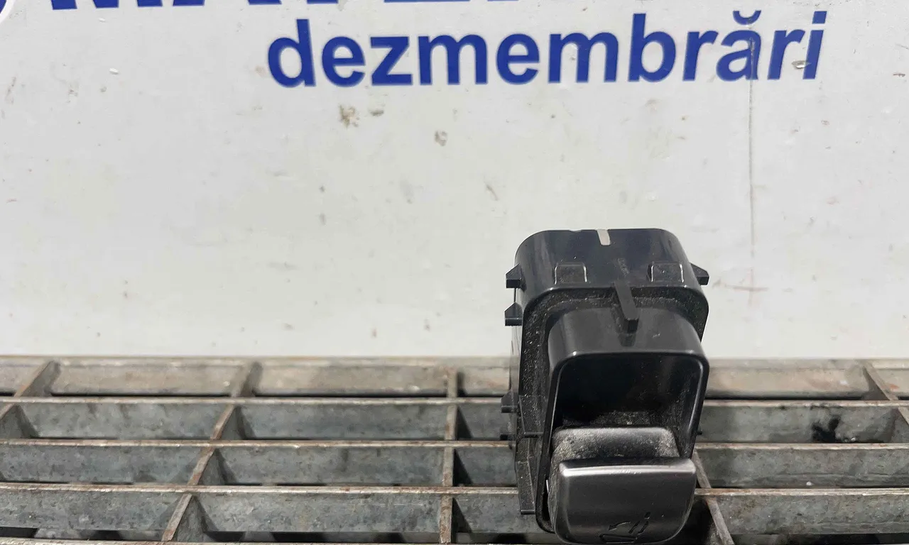 INTRERUPATOR INCALZIRE SCAUNE MERCEDES C-CLASS 2014-2023