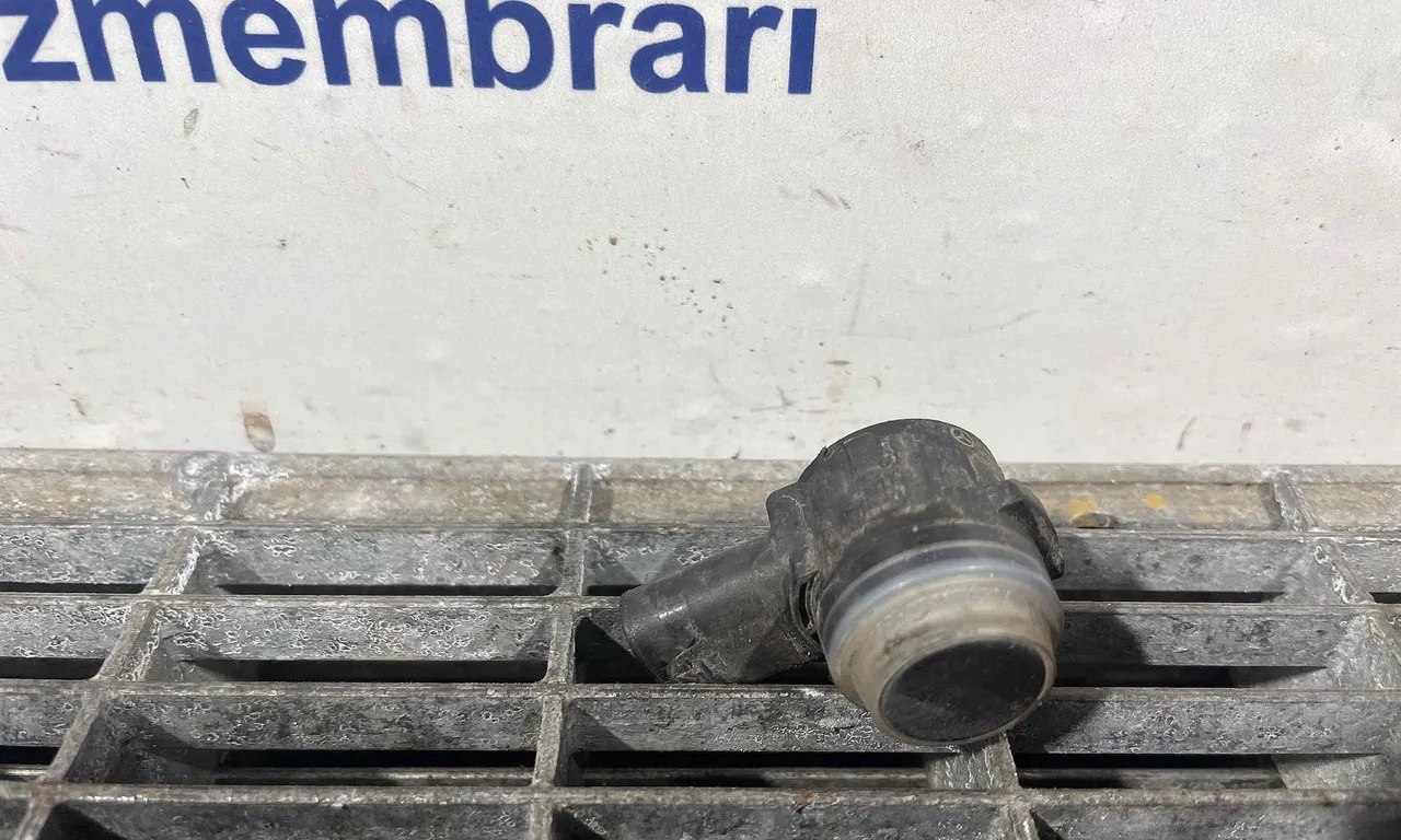 SENZOR PARCARE FATA MERCEDES C-CLASS 2014-2023