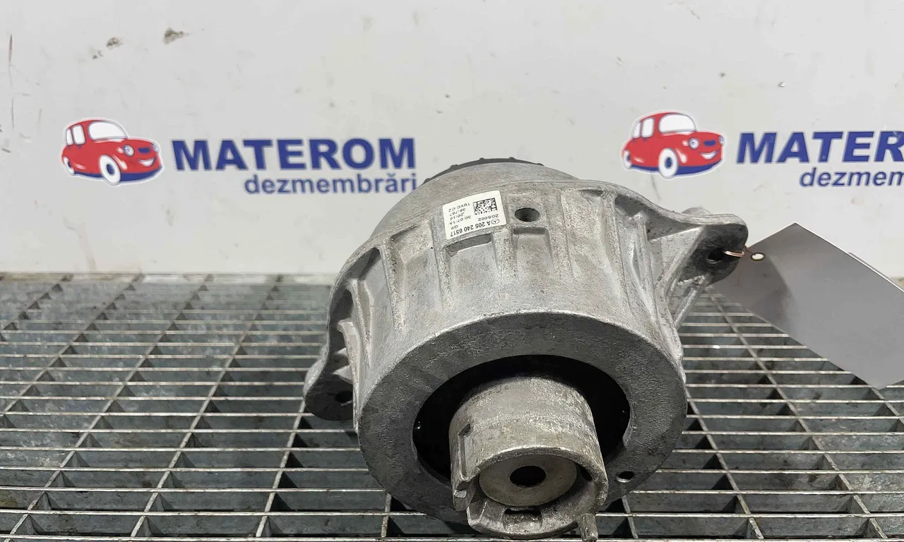 TAMPON MOTOR MERCEDES C-CLASS 2014-2023