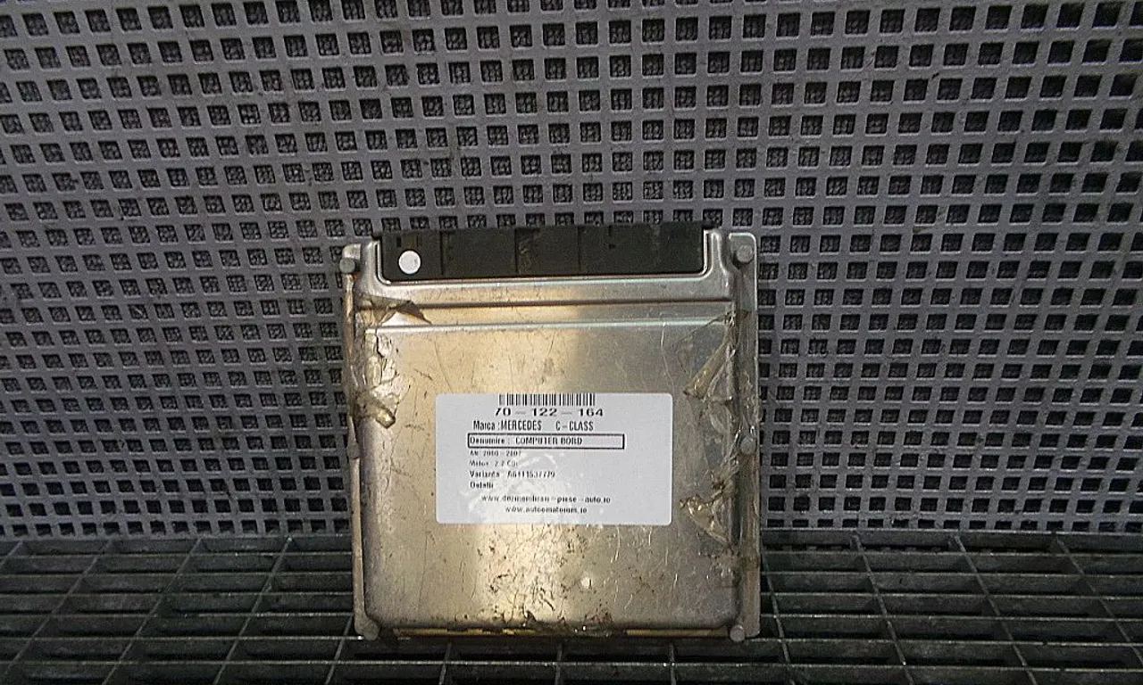 CALCULATOR MOTOR MERCEDES C-CLASS 2000-2007